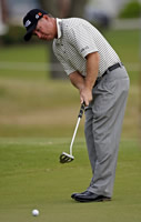 Bob May putting